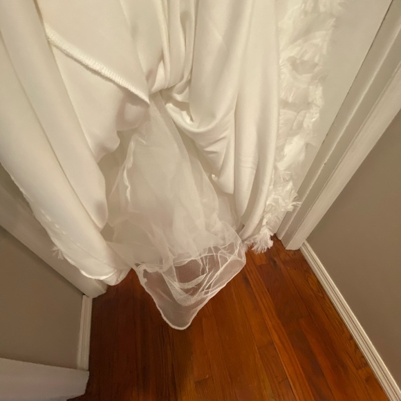 White Bridal/ Prom Sleeveless Gown, NRT - Picture 7 of 14